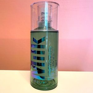 Milk Hydro Grip Primer